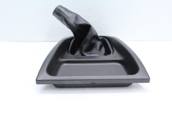 1998-2001 SUBARU IMPREZA 2.5 RS GC8 SHIFTER BEZEL TRIM W/ BOOT 5MT OEM - Image 8