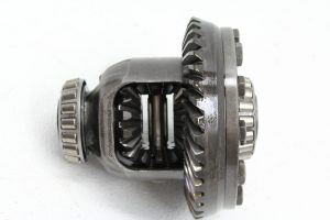 2002-2005 SUBARU WRX FRONT DIFFERENTIAL DIFF 5 SPEED MANUAL 3.90 RATIO 5MT OEM