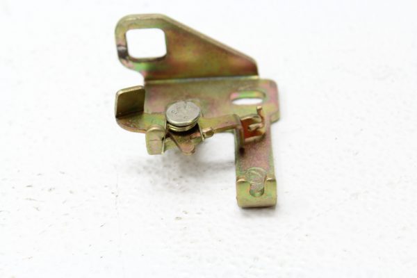 1998-2001 SUBARU IMPREZA 2.5 RS GC8 TRUNK LATCH HINGE STRIKER OEM - Image 5