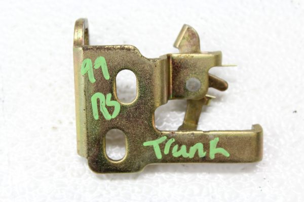 1998-2001 SUBARU IMPREZA 2.5 RS GC8 TRUNK LATCH HINGE STRIKER OEM - Image 6