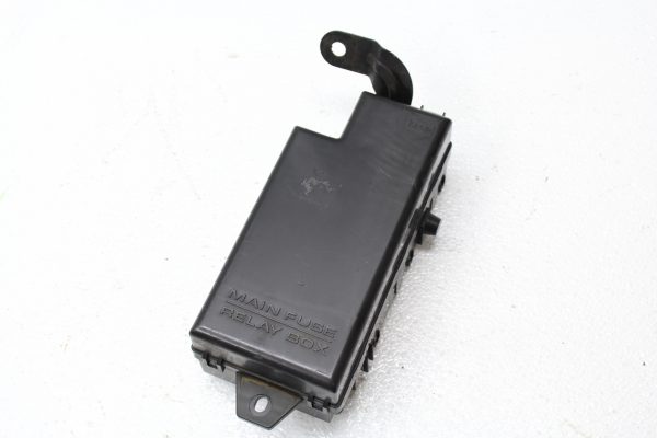 1998-2001 SUBARU IMPREZA 2.5 RS GC8 ENGINE BAY FUSE BOX OEM
