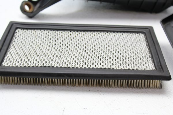 1998-2001 SUBARU IMPREZA 2.5 RS GC8 AIR INTAKE BOX ASSEMBLY W/ FILTER OEM - Image 6