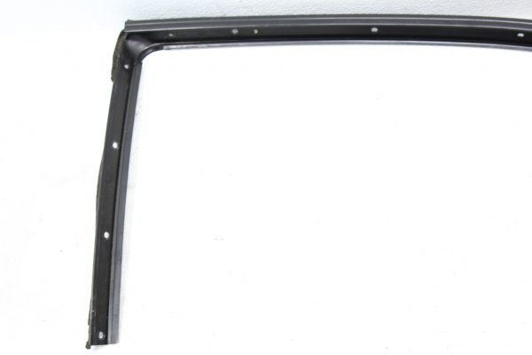 1998-2001 SUBARU IMPREZA 2.5 RS GC8 2DR COUPE RH DOOR UPPER WEATHER MOLDING - Image 2