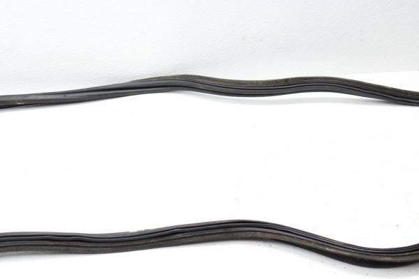 1998-2001 SUBARU IMPREZA 2.5 RS GC8 TRUNK WEATHER STRIP RUBBER MOLDING WATER SEAL - Image 3