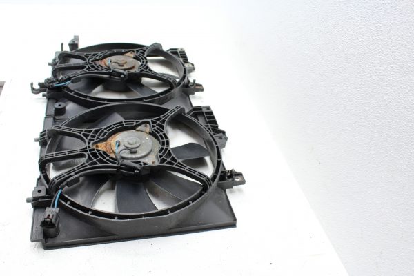 1998-2001 SUBARU IMPREZA 2.5 RS GC8 RADIATOR FANS SET LH/RH OEM - Image 3