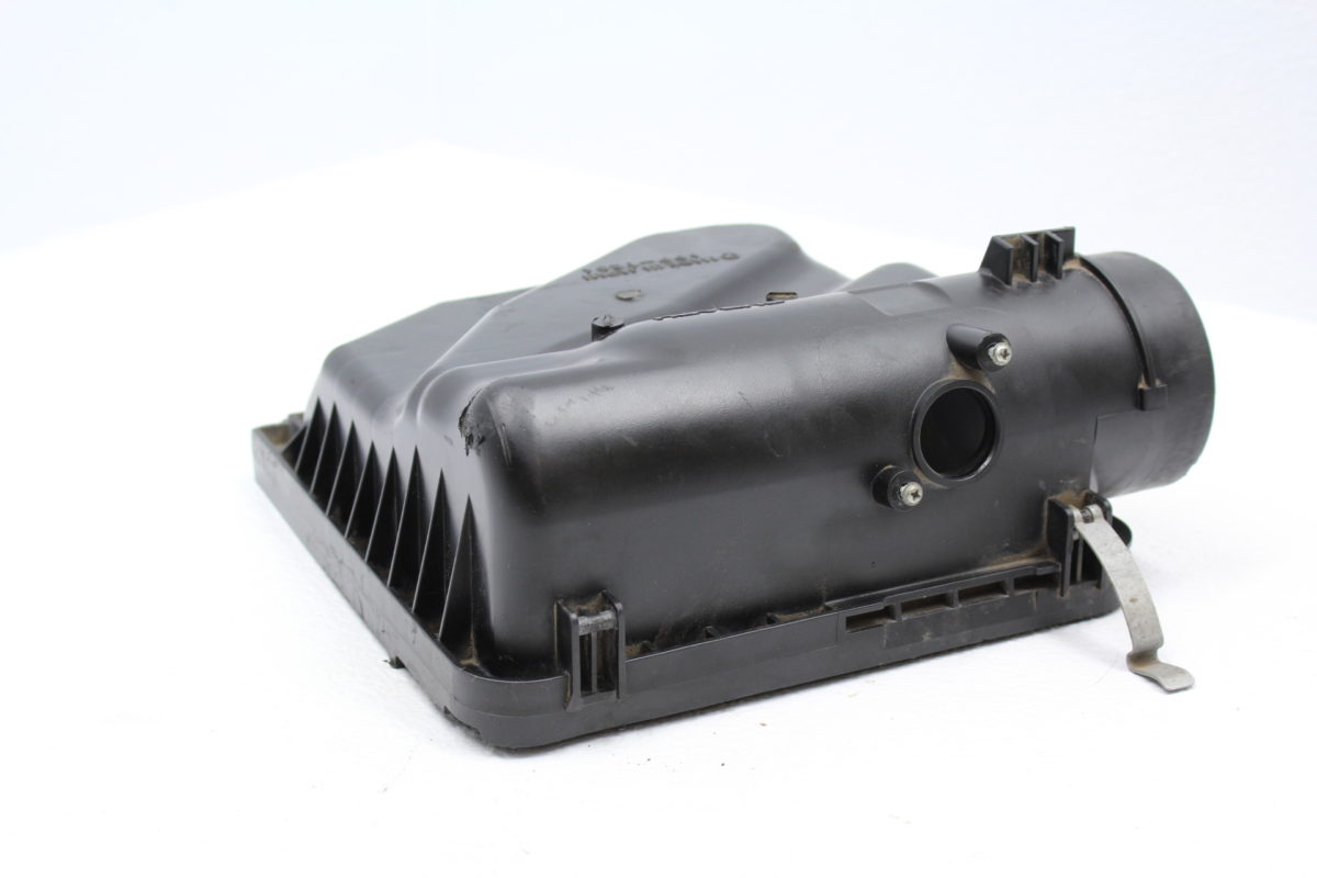 thumbnail image 2 of SUBARU OEM 14-18 Forester EngineTransaxle Air Cleaner-Air Inlet Duct 2 of 13