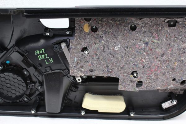 2013-2017 SUBARU BRZ & FRS DRIVER LH DOOR PANEL TRIM DOOR CARD OEM 13-17 - Image 8
