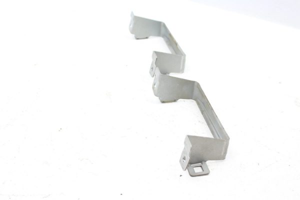 2002-2007 SUBARU IMPREZA WRX DOOR CARD MOUNTING BRACKET RETAINER OEM - Image 3
