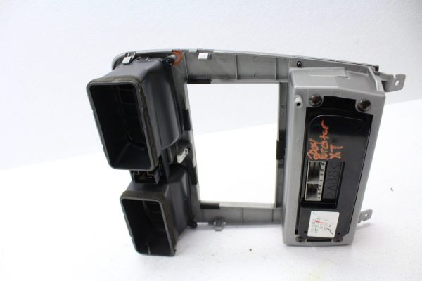 2004-2008 SUBARU FORESTER XT FXT A/C CONTROL W/ RADIO TRIM BEZEL & VENTS OEM - Image 8