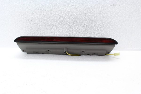 2004-2008 SUBARU FORESTER XT FXT REAR BRAKE LIGHT 3RD THIRD HATCH BRAKE LIGHT