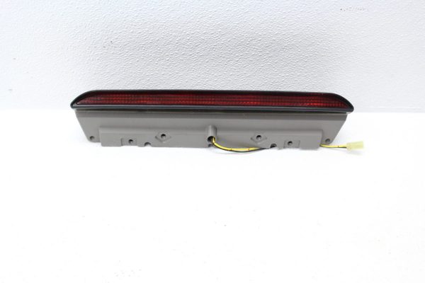 2004-2008 SUBARU FORESTER XT FXT REAR BRAKE LIGHT 3RD THIRD HATCH BRAKE LIGHT - Image 3