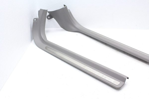 2003-2008 SUBARU FORESTER XT FXT FRONT DOOR SILL RH/LH DRIVER & PASSENGER - Image 2