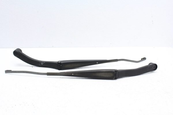 2004-2008 FORESTER XT FRONT WINDSHIELD WIPERS ARMS LH/RH SET OEM 04-08