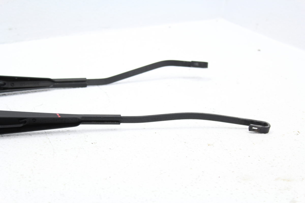 2004-2008 FORESTER XT FRONT WINDSHIELD WIPERS ARMS LH/RH SET OEM 04-08 ...