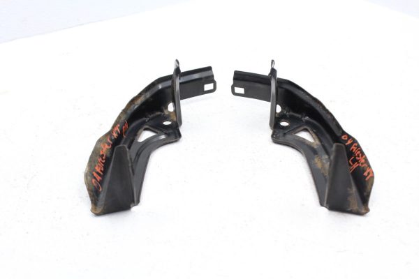 2004 SUBARU FORESTER XT REAR TAIL BRAKE LIGHT BRACKETS LH/RH SET BOTH OEM - Image 4