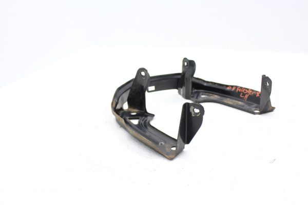 2004 SUBARU FORESTER XT REAR TAIL BRAKE LIGHT BRACKETS LH/RH SET BOTH OEM - Image 5
