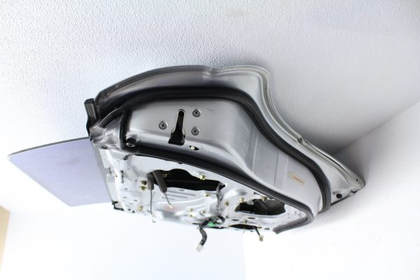 2003-2005 SUBARU FORESTER XT REAR PASSENGER DOOR ASSEMBLY RH RIGHT REAR - Image 9