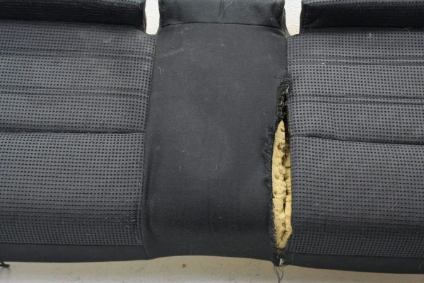 2004-2008 SUBARU FORESTER XT FXT LOWER BOTTOM REAR BACK SEAT CUSHION - Image 3