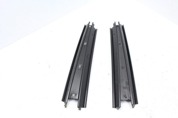2004-2008 FORESTER XT FXT EXTERIOR PILLAR LH/RH WEATHER STRIPING MOUNT OEM - Image 2