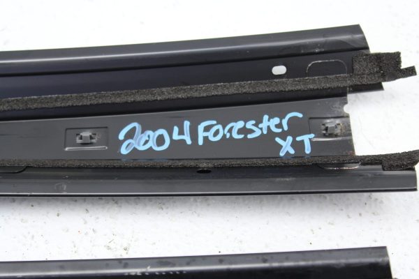 2004-2008 FORESTER XT FXT EXTERIOR PILLAR LH/RH WEATHER STRIPING MOUNT OEM - Image 8