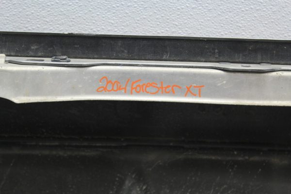 2004-2008 SUBARU FORESTER XT FXT REAR BUMPER COVER SILVER OEM FACTORY 04-08 - Image 12
