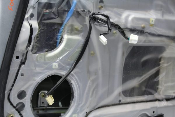 2004-2008 SUBARU FORESTER XT FXT PASSENGER SIDE DOOR RH RIGHT OEM SILVER - Image 10