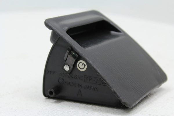 2002-2005 SUBARU IMPREZA WRX STI DASH INTERIOR FUSE BOX COVER STORAGE 02-05