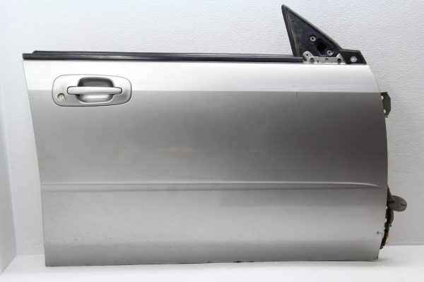 2002-2007 SUBARU IMPREZA WRX & STI FRONT RH DOOR ASSEMBLY PASSENGER SIDE OEM