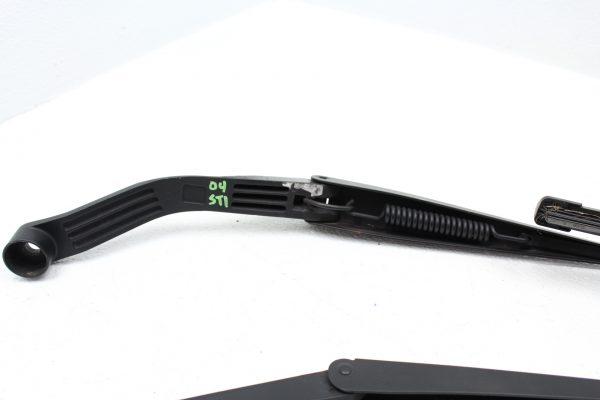 2004-2005 SUBARU WRX STI WIND SHEILD WIPERS & WIPER BLADES OEM FACTORY 04-05 - Image 6