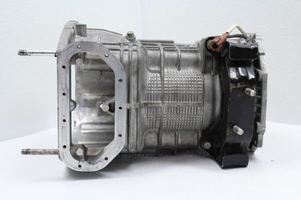 2015-2021 SUBARU WRX STI 6 SPEED CENTER TRANSMISSION HOUSING CASE 32114AA310 - Image 4