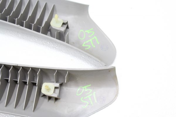 2002-2007 SUBARU IMPREZA WRX & STI LH RH FRONT WINDOW PILLARS OEM - Image 4