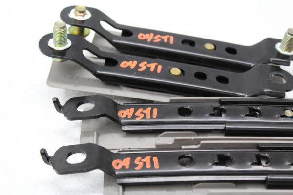 2002-2007 SUBARU IMPREZA WRX & STI SEAT BELT BRACKET MOUNTS OEM 02-07 - Image 5