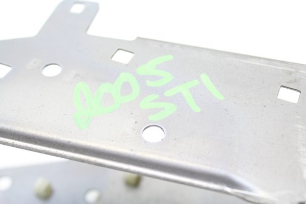 2005-2007 SUBARU IMPREZA WRX & STI INTERIOR FUSE BOX PANEL MOUNTING BRACKET OEM 05-07 - Image 6