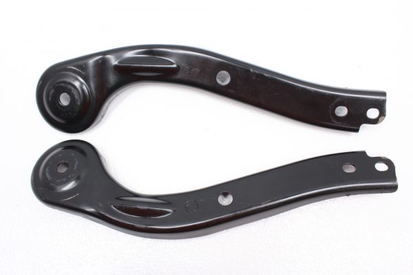 2008-2014 SUBARU IMPREZA WRX STI REAR SUBFRAME MOUNTING PLATE BRACKETS LH/RH OEM