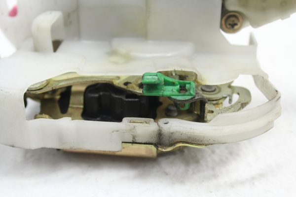 2002-2007 SUBARU WRX STI RH FRONT RIGHT DOOR LOCK LATCH ASSEMBLY W/ CABLES OEM 02-07 - Image 5