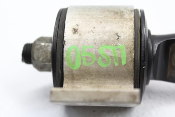 2005 SUBARU IMPREZA WRX & STI RH CONTROL ARM BUSHING MOUNT PASSENGER OEM - Image 5