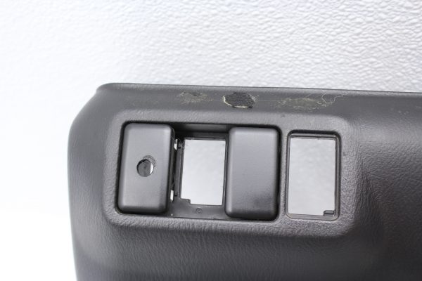 2002-2007 SUBARU IMPREZA WRX & STI KICK PANEL LH LOWER DASH DRIVERS SIDE - Image 6