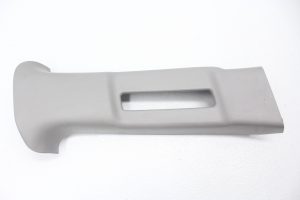 2002-2007 SUBARU IMPREZA WRX & STI SEDAN B PILLAR PLASTIC TRIM RH PASSENGER