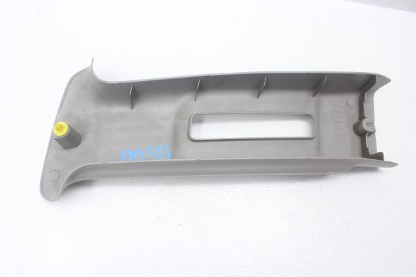 2002-2007 SUBARU IMPREZA WRX & STI SEDAN B PILLAR PLASTIC TRIM RH PASSENGER - Image 8