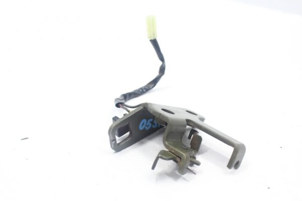 2005-2007 SUBARU IMPREZA WRX STI TRUNK LATCH LOCK RELEASE W/ SENSOR OEM - Image 3