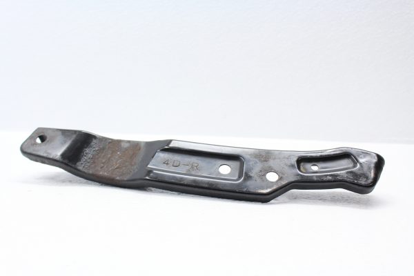 2004-2007 SUBARU WRX & STI REAR RH BRAKE TAIL LIGHT BRACKET MOUNT PASSENGER SIDE - Image 4