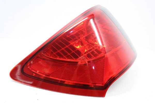 2008-2014 SUBARU IMPREZA WRX & STI SEDAN RH TAIL LIGHT PASSENGER SIDE TAILLIGHT - Image 2