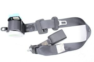 2015-2018 SUBARU WRX STI REAR CENTER SEAT BELT BUCKLE ASSEMBLY MIDDLE OEM