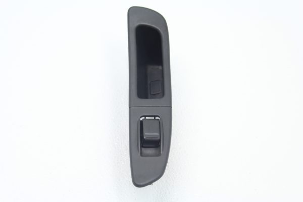 2005-2007 SUBARU IMPREZA WRX & STI REAR RH WINDOW SWITCH TRIM