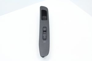 2005-2007 SUBARU IMPREZA WRX & STI FRONT RH WINDOW SWITCH W/ TRIM 2006