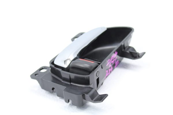 2015-2018 SUBARU WRX STI RIGHT INTERIOR DOOR HANDLE LOCK ASSEMBLY OEM RH - Image 3