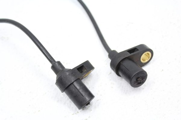2002-2007 SUBARU IMPREZA WRX  STI FRONT ABS SENSORS WHEEL SPEED OEM - Image 2