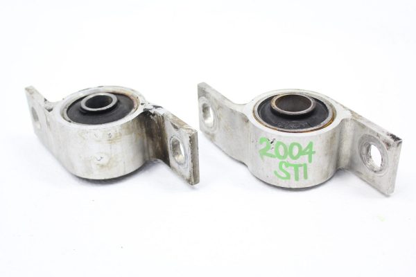 2002-2007 SUBARU WRX & STI FRONT LOWER CONTROL ARM BUSHING OEM 20201FA060 - Image 4
