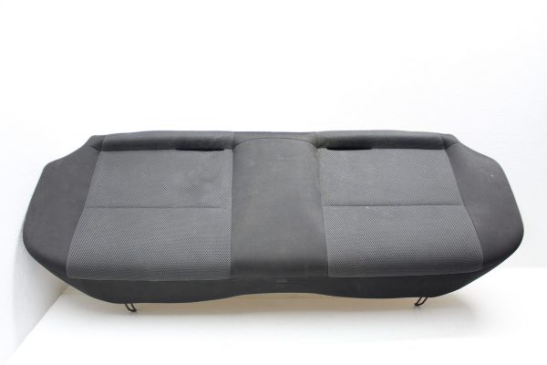 04-05 2004-2005 SUBARU WRX BLACK CLOTH REAR LOWER BOTTOM SEAT CUSHION - Image 2