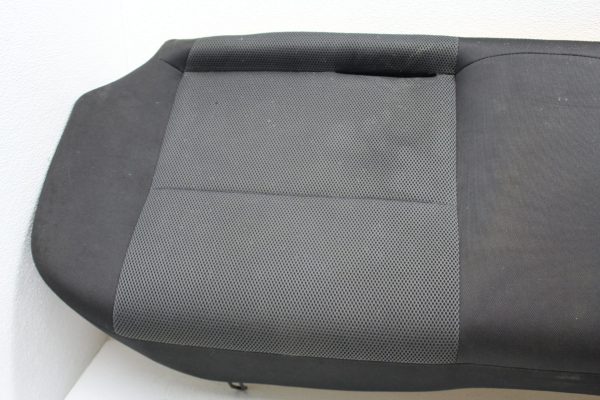 04-05 2004-2005 SUBARU WRX BLACK CLOTH REAR LOWER BOTTOM SEAT CUSHION - Image 5